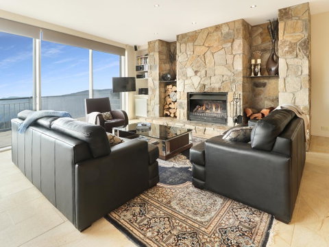 MarkII 4 West - Australia Accommodation 1