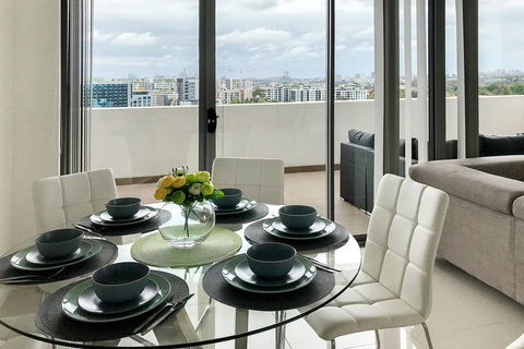 Mascot - Sydney City Views - Australia Accommodation 2