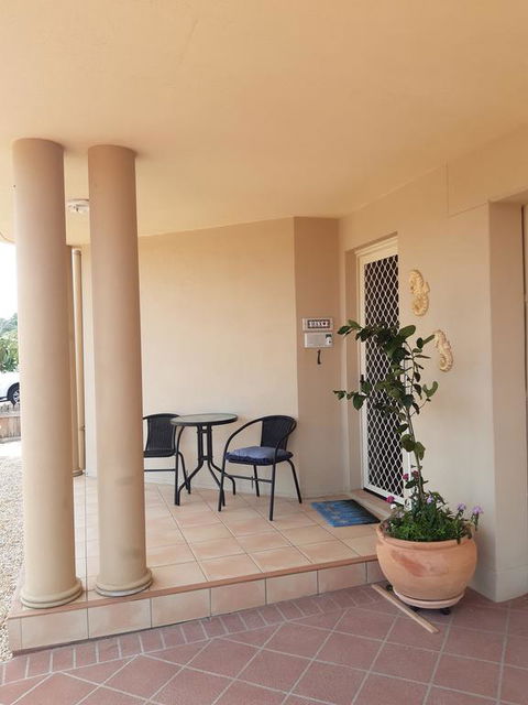 Maxs Beachside Villa - Australia Accommodation 2