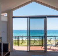 Meridian Beachside Apartments - Australia Accommodation