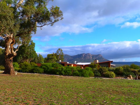 Meringa Springs - Australia Accommodation 0