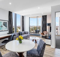Meriton Suites Mascot Central - Australia Accommodation