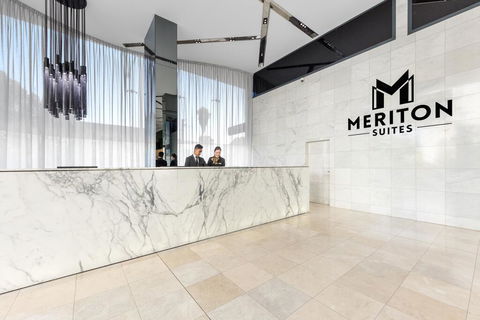 Meriton Suites Mascot Central - Australia Accommodation 1