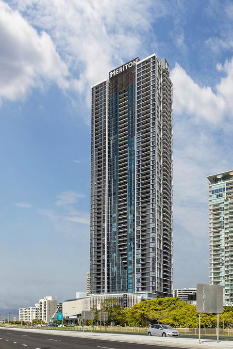 Meriton Suites Southport - Australia Accommodation 3
