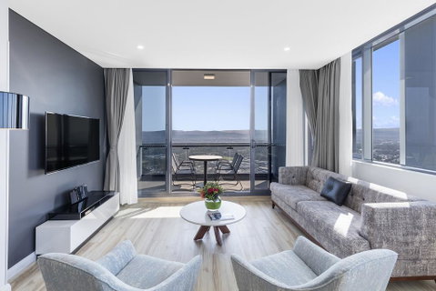Meriton Suites Southport - Australia Accommodation 0