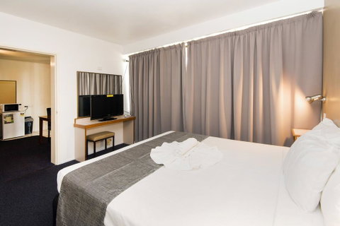 Mid City Motor Inn - Australia Accommodation 2