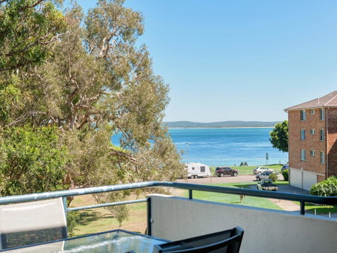 Mistral Close, Mistral Court, Unit 16, 17 - Australia Accommodation 0