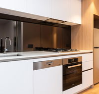 Modern Apartment in Darling Harbour