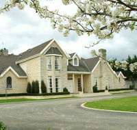 Montfort Manor - Australia Accommodation