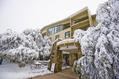 Mt Buller Chalet Hotel & Suites - Australia Accommodation 0