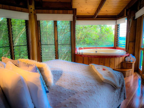 Mt Quincan Crater Retreat - Australia Accommodation 0