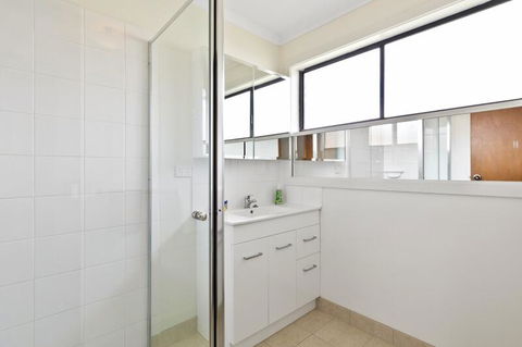 Muirfield Beach Unit 123 - Australia Accommodation 1