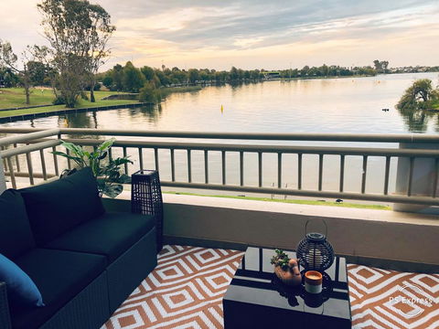 Mulwala Lakeside Apartment - Australia Accommodation 0