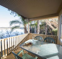 Mundic Waterfront Cottages - Australia Accommodation