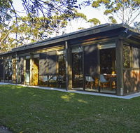 Myer House - Australia Accommodation