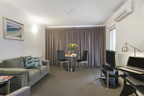 The Peninsula Riverside Serviced Apartments - Australia Accommodation 31