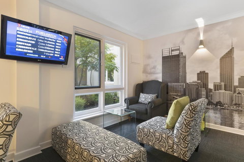The Peninsula Riverside Serviced Apartments - Australia Accommodation 39