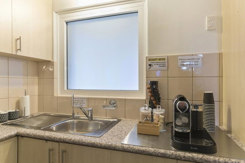The Peninsula Riverside Serviced Apartments - Australia Accommodation 37