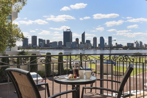 The Peninsula Riverside Serviced Apartments - Australia Accommodation 32