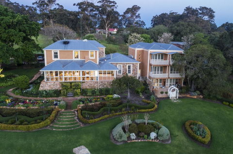 Grand Mercure Basildene Manor - Australia Accommodation 0
