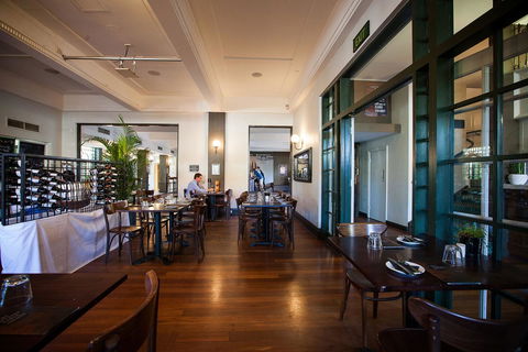 Captain Stirling Hotel - Australia Accommodation 44