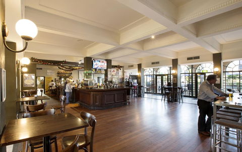 Captain Stirling Hotel - Australia Accommodation 16