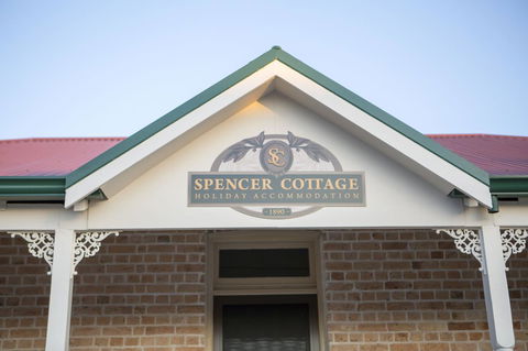 Spencer Cottage - Australia Accommodation 0