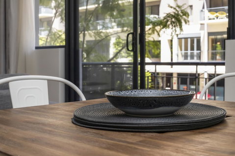 6 Executive Eastside Parking, Gym & Pool - Australia Accommodation 11