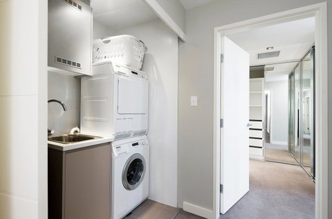 Claremont Quarter Luxury Apartment - Australia Accommodation 13