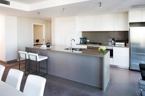 Claremont Quarter Luxury Apartment - Australia Accommodation 8