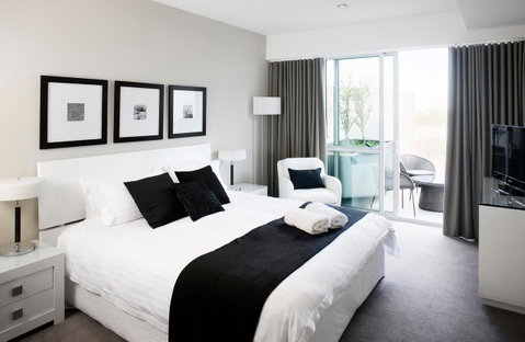 Claremont Quarter Luxury Apartment - Australia Accommodation 2