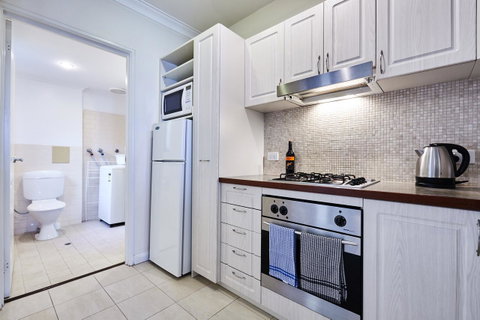 Fremantle Townhouse U/5 - Australia Accommodation 0
