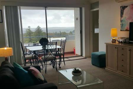 High Tor - Australia Accommodation 11