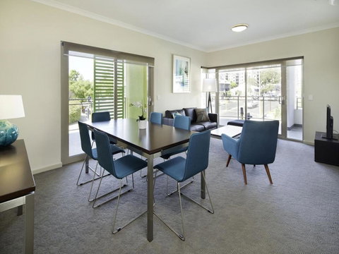 Baileys Serviced Apartments - Australia Accommodation 6