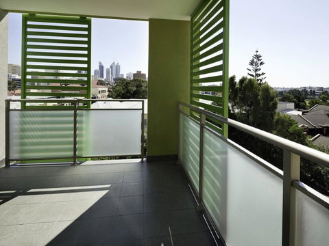 Baileys Serviced Apartments - Australia Accommodation 7