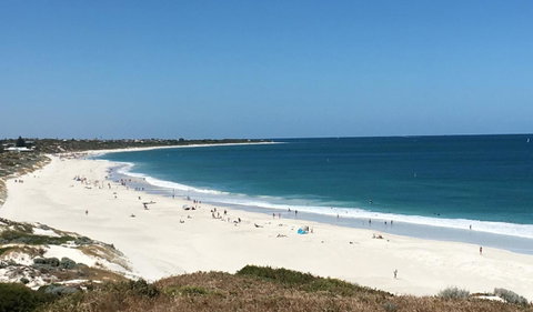 Mullaloo Beachfront Retreat - Australia Accommodation 13