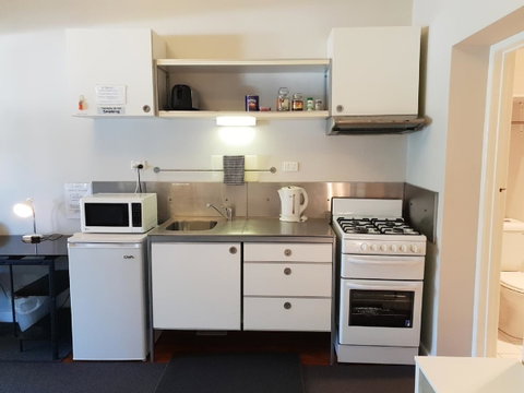 Stirling Apartments - Studio 1 - Australia Accommodation 1