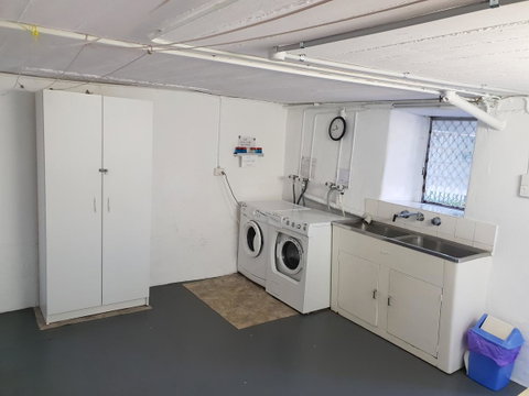 Stirling Apartments - Studio 1 - Australia Accommodation 9