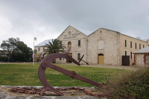 Suffolk House - Australia Accommodation 25