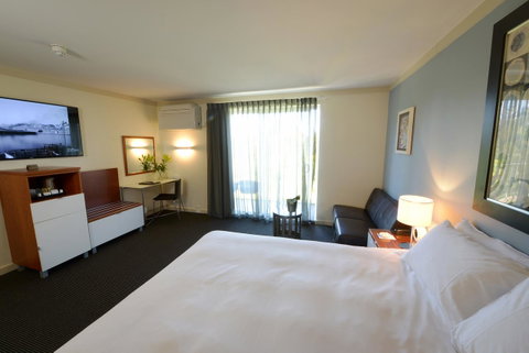 Sullivans Hotel - Australia Accommodation 1