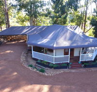 Quiet Escapes Cottages - Australia Accommodation