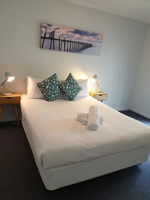 West Beach Lagoon 204 â€“ Ground Floor - Australia Accommodation 5