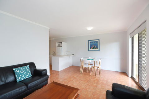 West Beach Lagoon 204 â€“ Ground Floor - Australia Accommodation 9