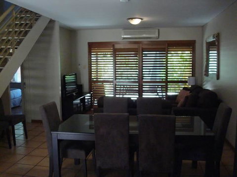 Presidential Bungalow - Australia Accommodation 7