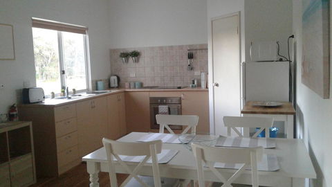 Abbivale Farm Cottage - Australia Accommodation 4