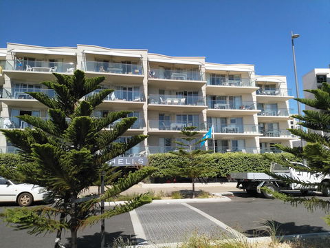 Salty Kiss - Australia Accommodation 1