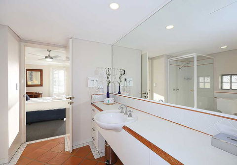 Salty Kiss - Australia Accommodation 12