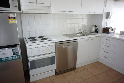 Oceanside 8 - Australia Accommodation 6