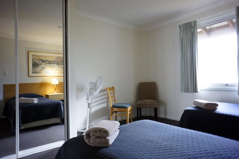 Oceanside 8 - Australia Accommodation 9