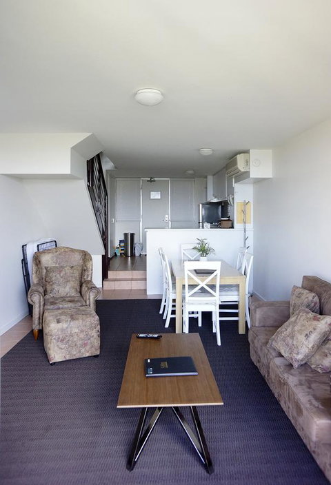 Oceanside 8 - Australia Accommodation 0